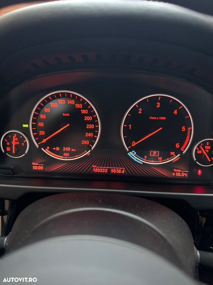 BMW X5 M M50d - 10