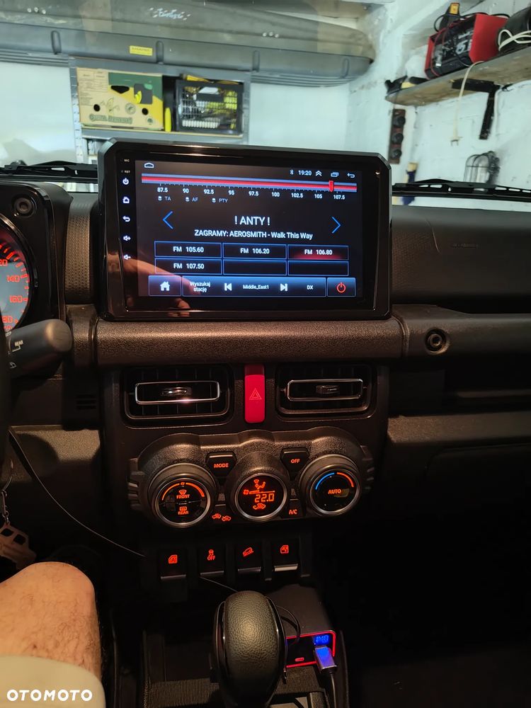 Suzuki Jimny - 20