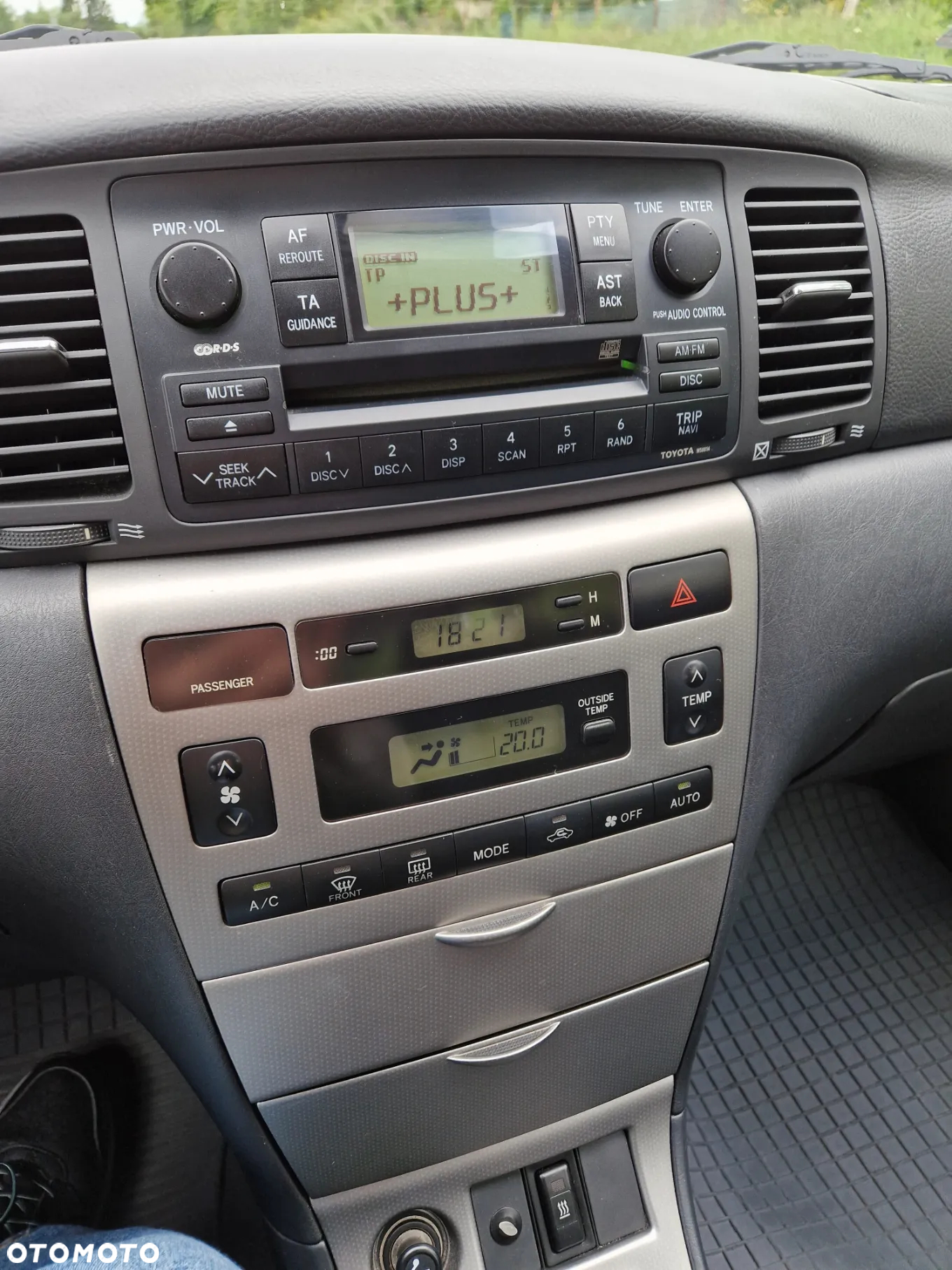 Toyota Corolla 1.4 D-4D Sol - 12