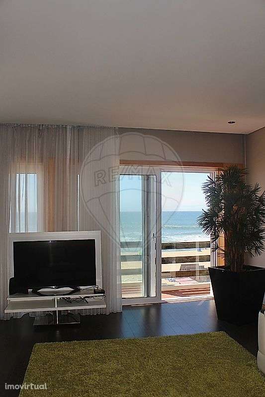 Apartamento T2 para arrendamento - Grande imagem: 2/10