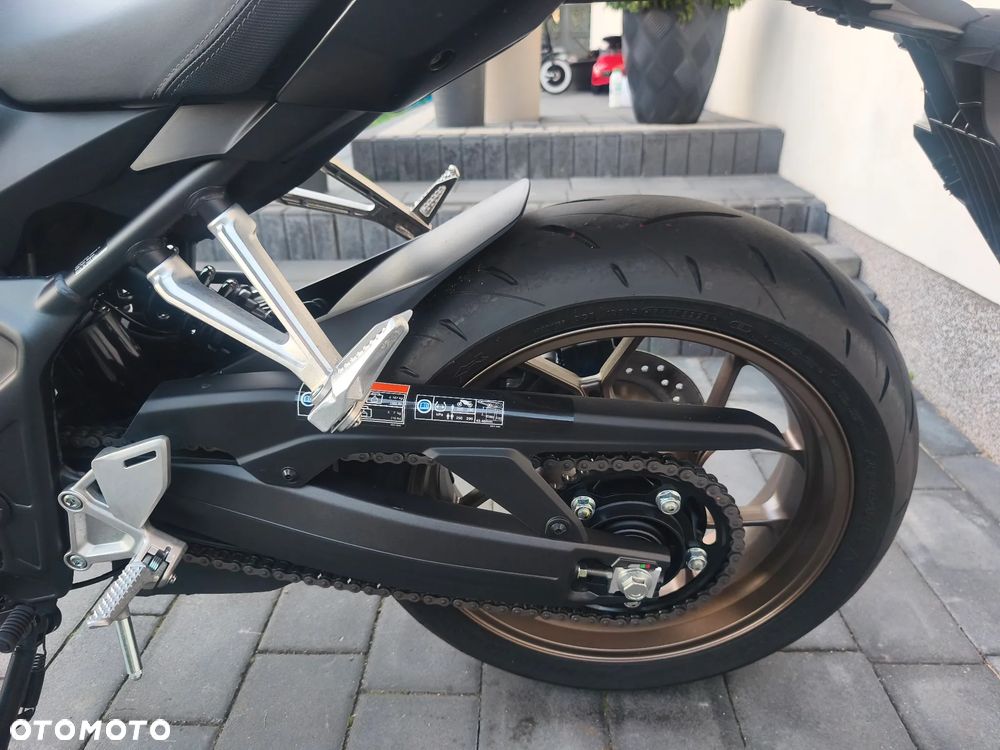 Honda CB - 20