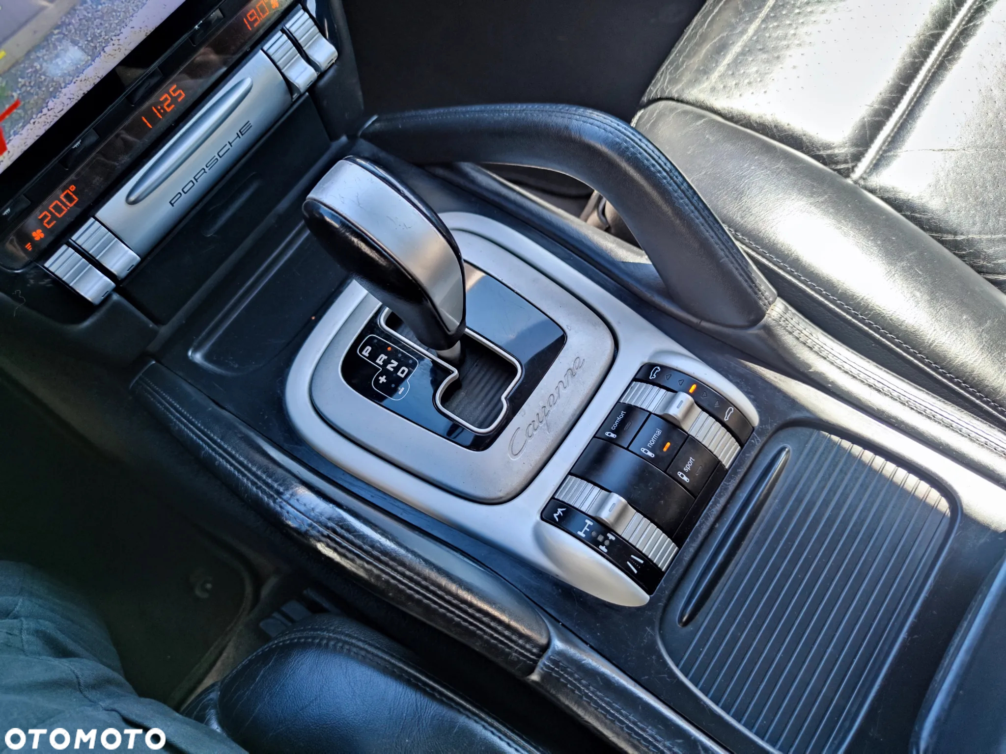 Porsche Cayenne - 11