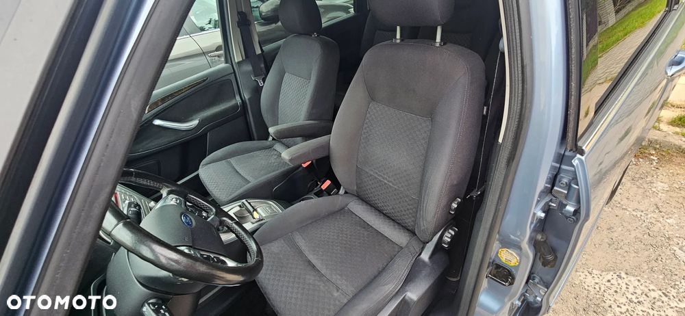 Ford Galaxy 2.0 TDCi Ghia - 28