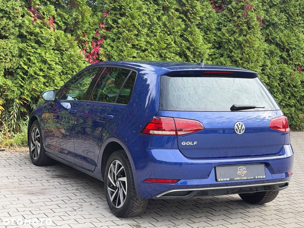 Volkswagen Golf - 14