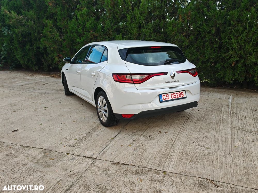 Renault Megane ENERGY TCe 100 EXPERIENCE - 2