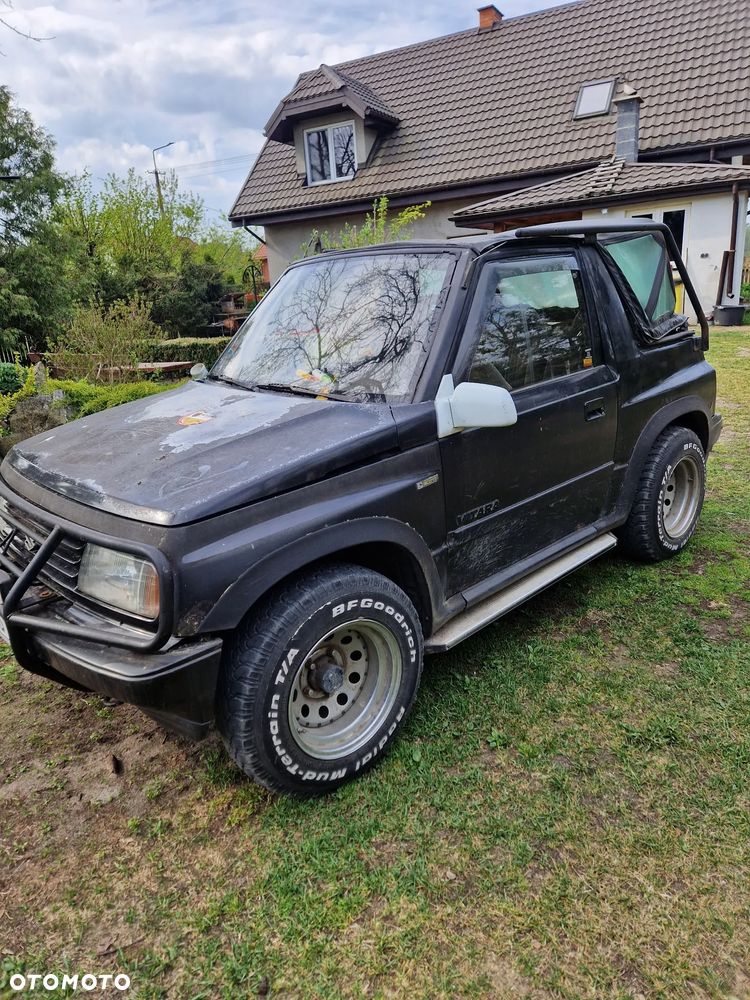 Suzuki Vitara - 1