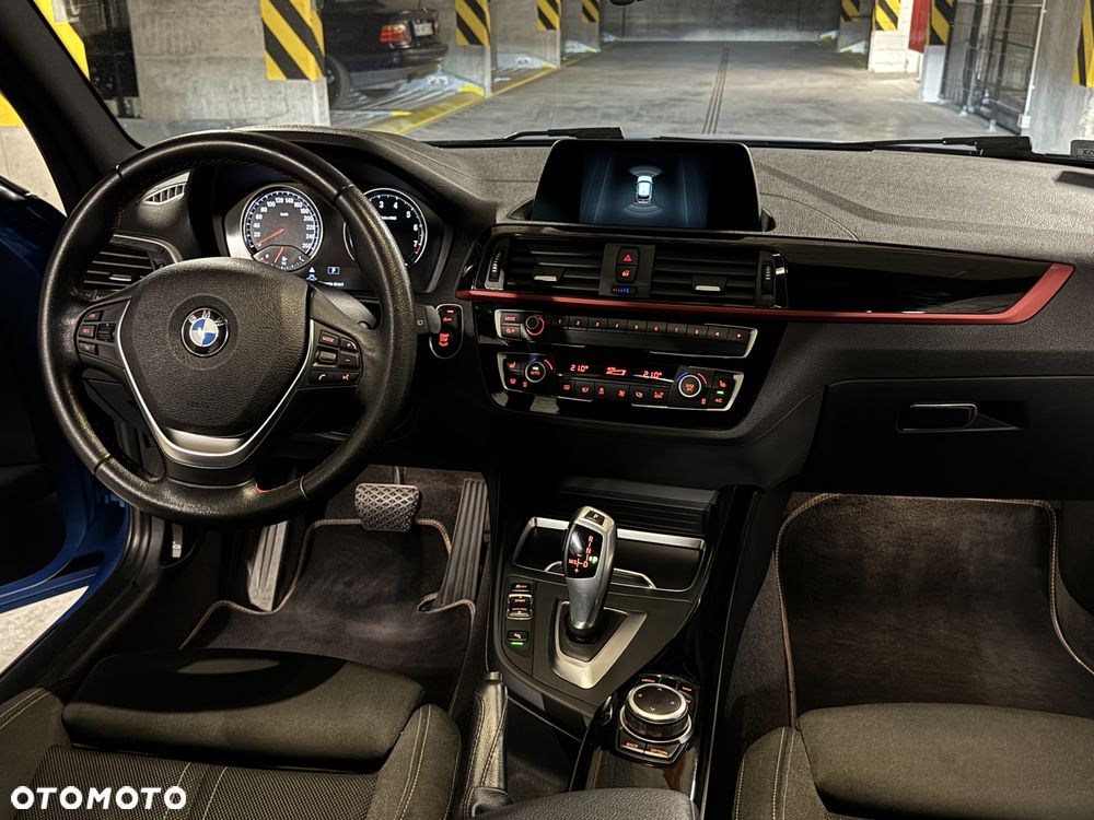 BMW Seria 1 118i Sport Line Shadow - 12
