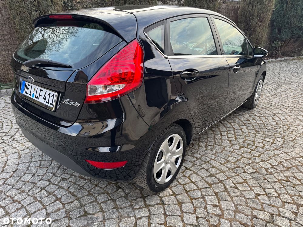 Ford Fiesta 1.25 Champions Edition - 9