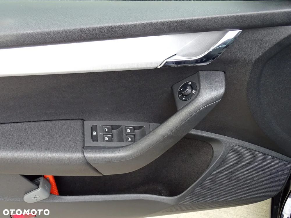 Skoda Octavia 1.6 TDI Active - 9