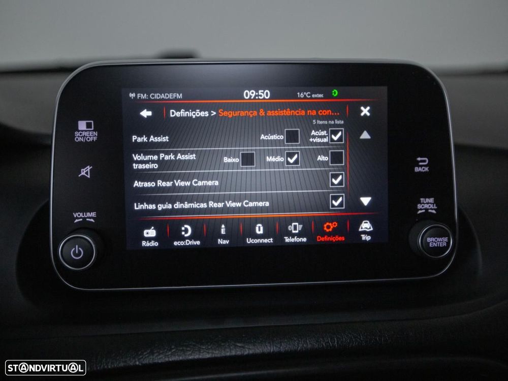 Fiat Tipo Station Wagon 1.3 M-Jet Lounge - 24