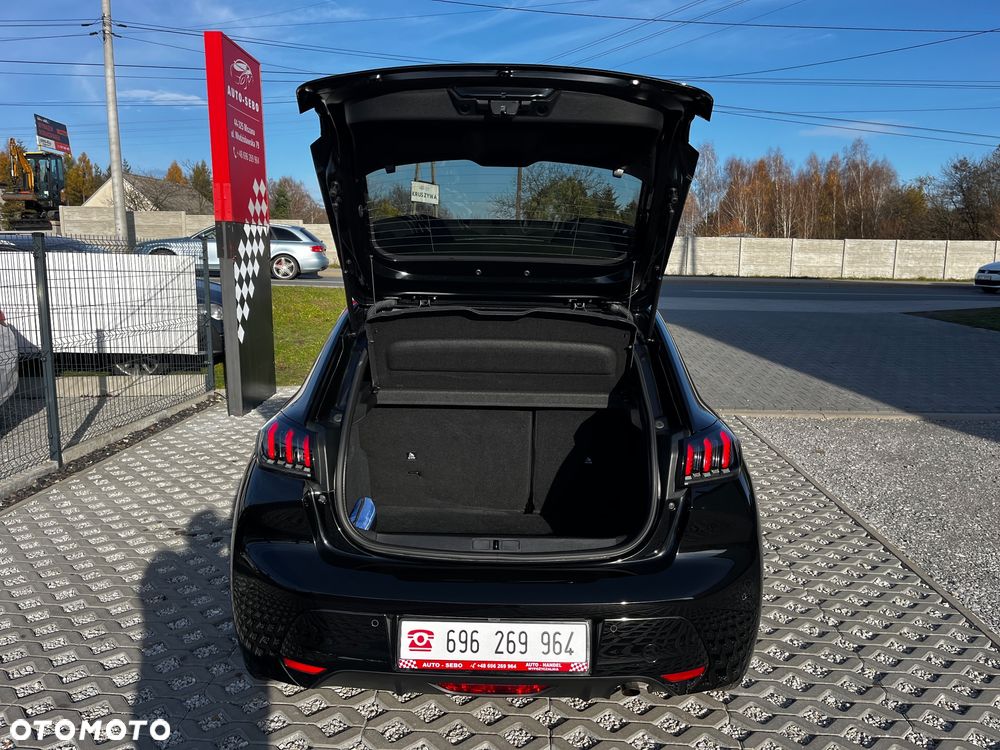 Peugeot 208 PureTech 100 EAT8 Active - 15