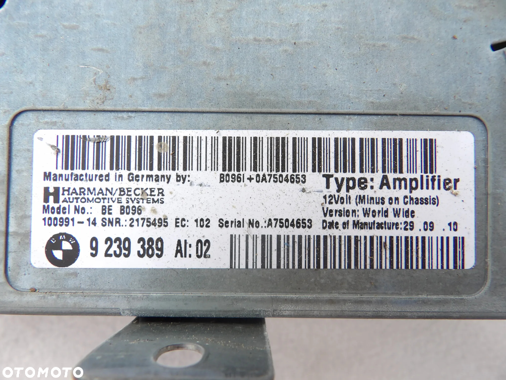 BMW - F10 , F11 , BMW 5 - WZMACNIACZ HIFI - 9239389 - 2