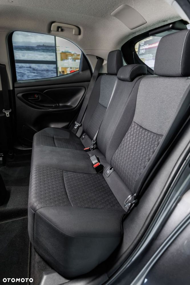 Toyota Yaris - 20