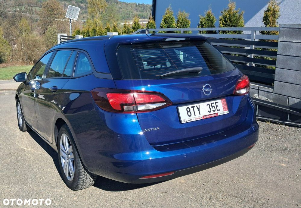 Opel Astra - 4