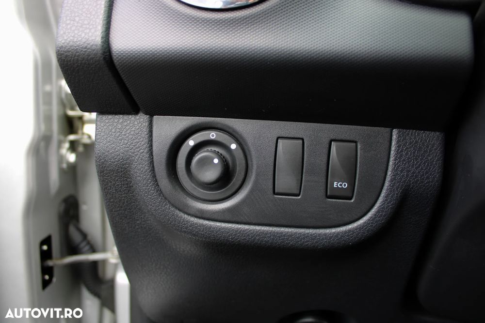 Dacia Logan TCe 90 S&S Laureate - 26