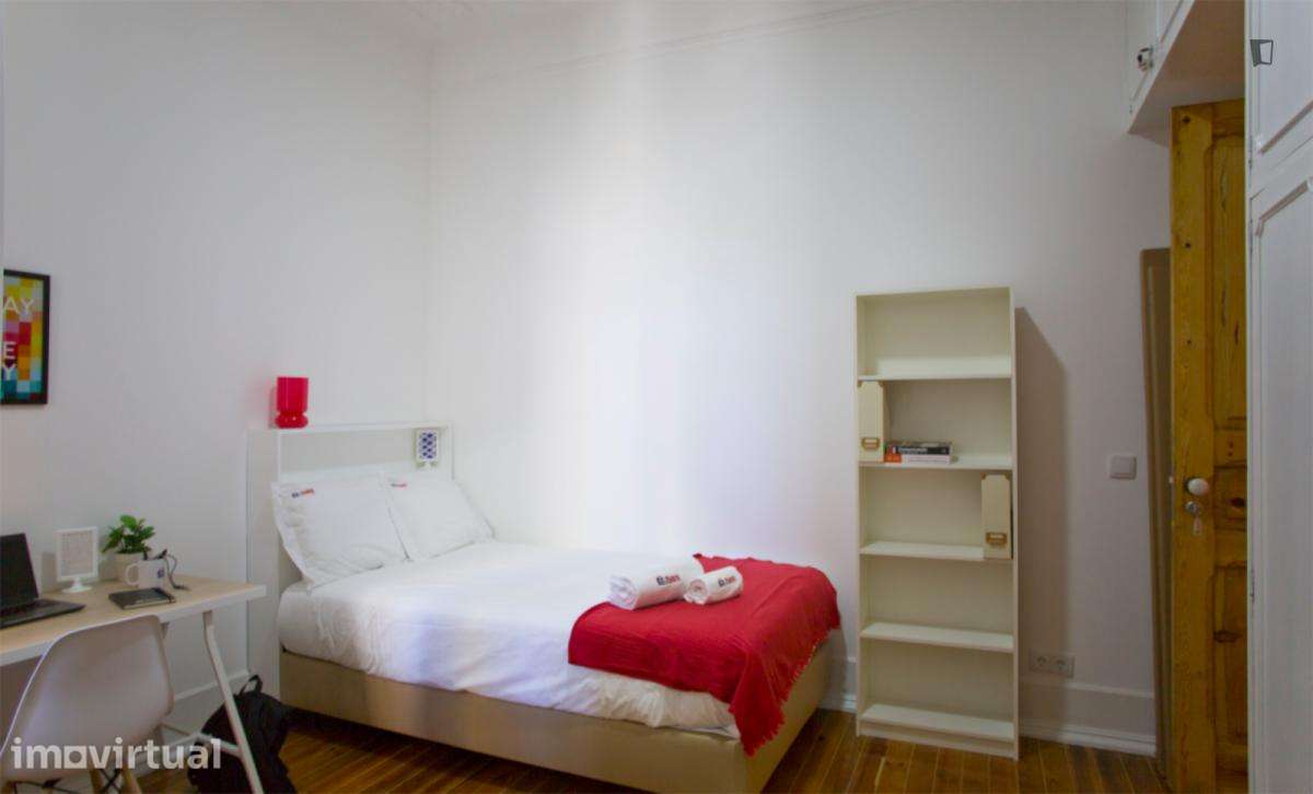 Quarto - localizado em Saldanha Lisbon - Grande imagem: 4/19