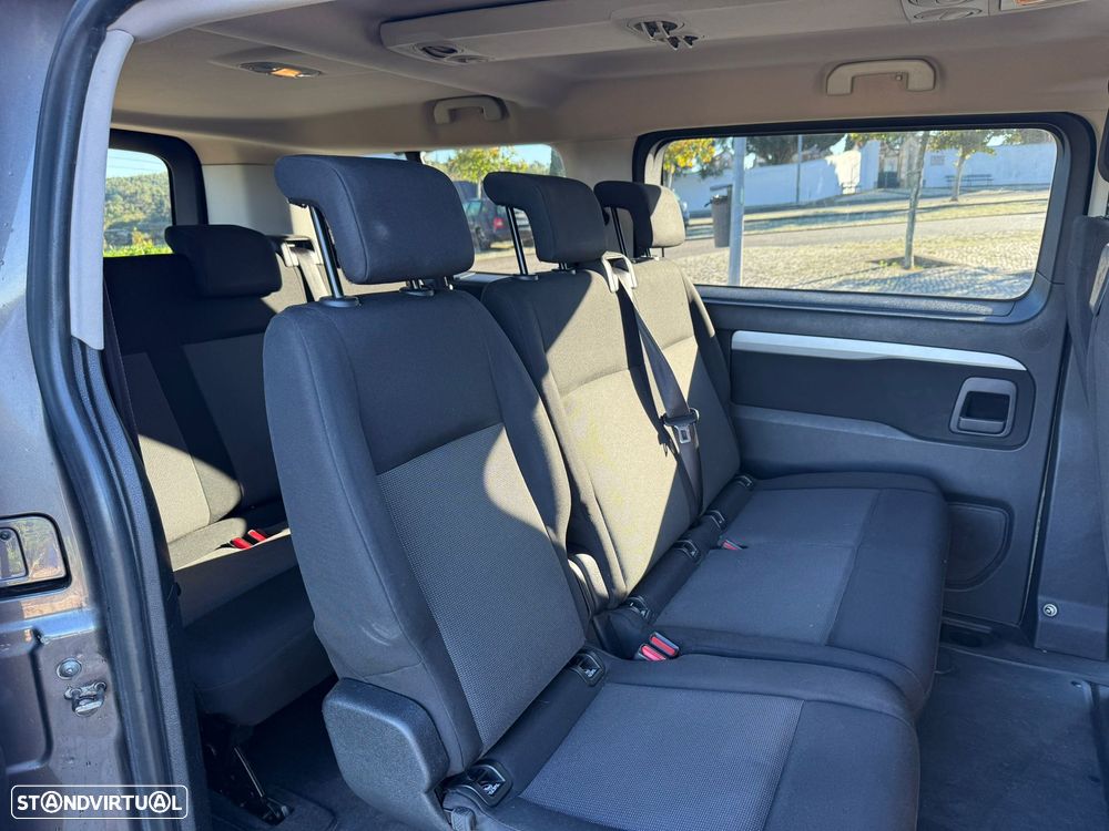 Peugeot Traveller - 7