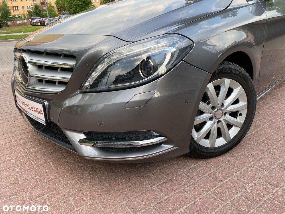 Mercedes-Benz Klasa B 180 (CDI) d 7G-DCT AMG Line - 10