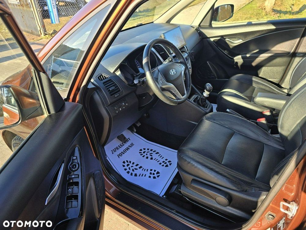 Hyundai ix20 - 13