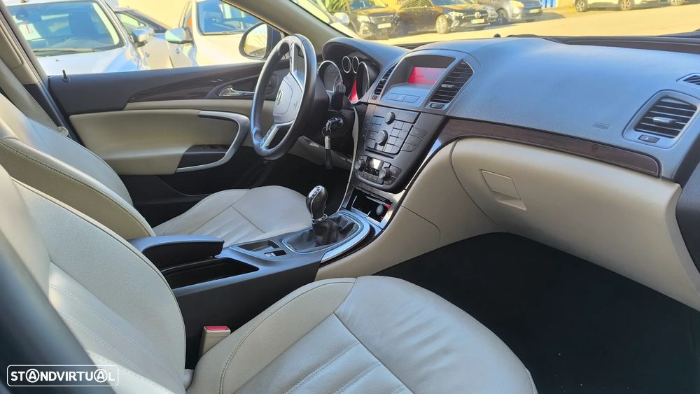 Opel Insignia Sports Tourer 2.0 CDTi Cosmo ecoFLEX - 12