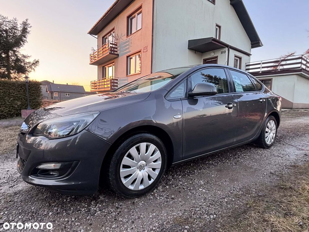 Opel Astra 1.6 Active - 17