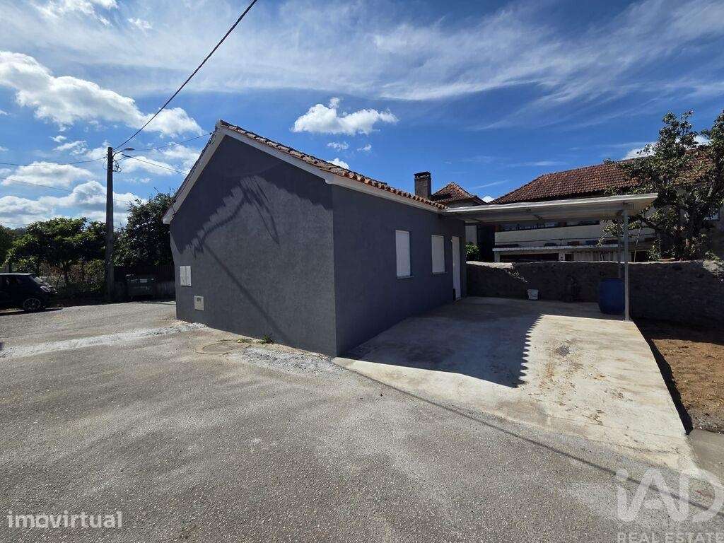 Casa / Villa T1 em Mortágua, Vale de Remígio, Cortegaça e Almaça - Grande imagem: 4/28