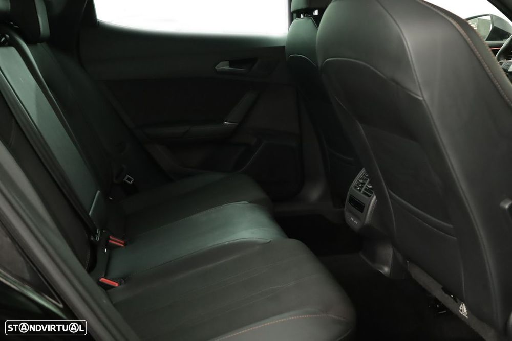 Cupra Formentor 1.5 e-Hybrid DSG - 22