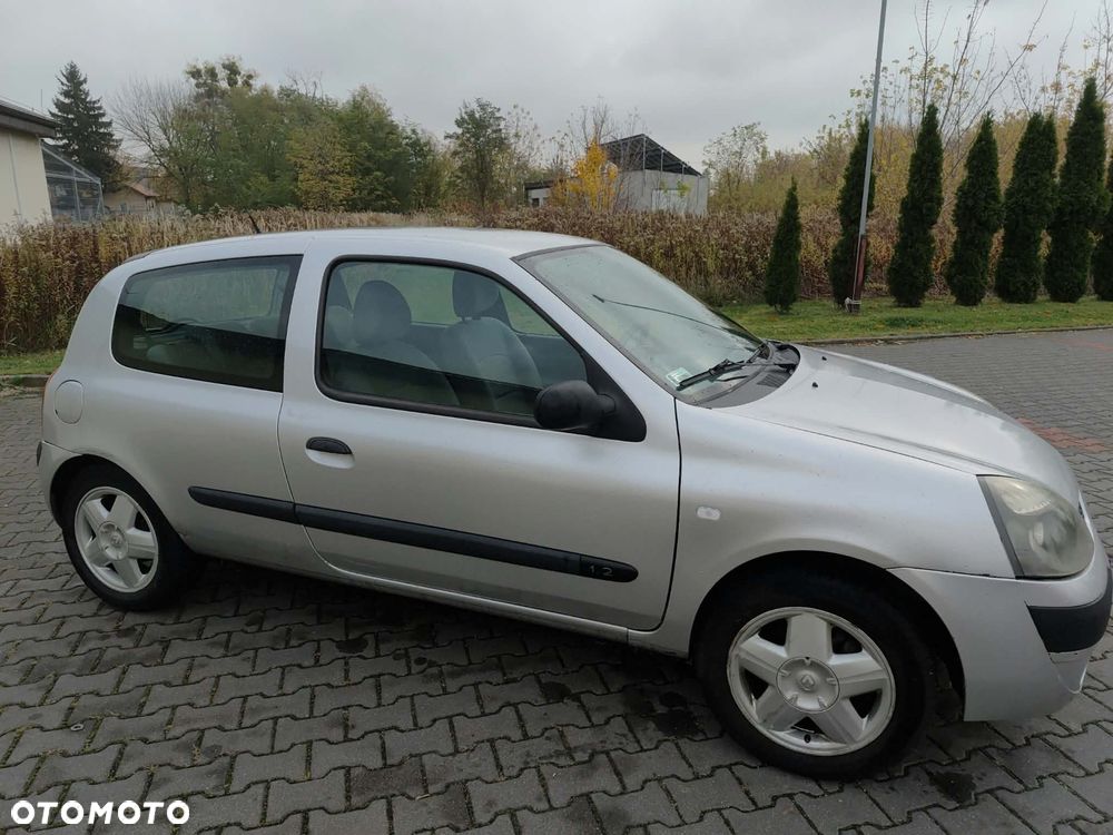 Renault Clio - 5