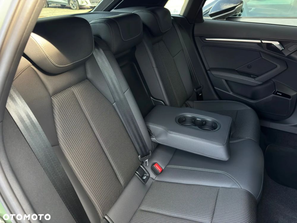 Audi A3 Sportback TFSI mHEV 110 kW S tronic - 28