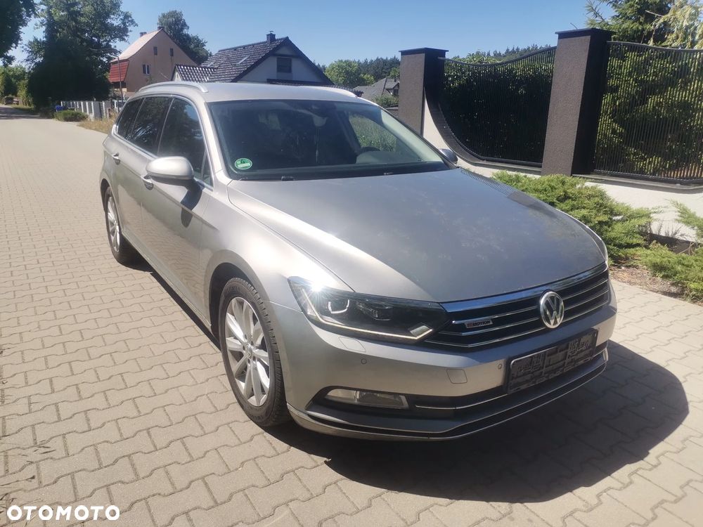 Volkswagen Passat 2.0 TDI Bi-Turbo BMT 4Mot Highline DSG - 4