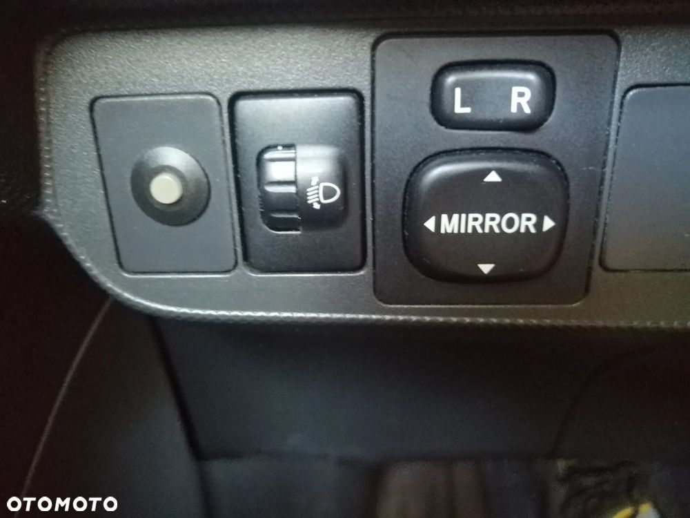 Toyota Auris 1.4 VVT-i Luna - 15