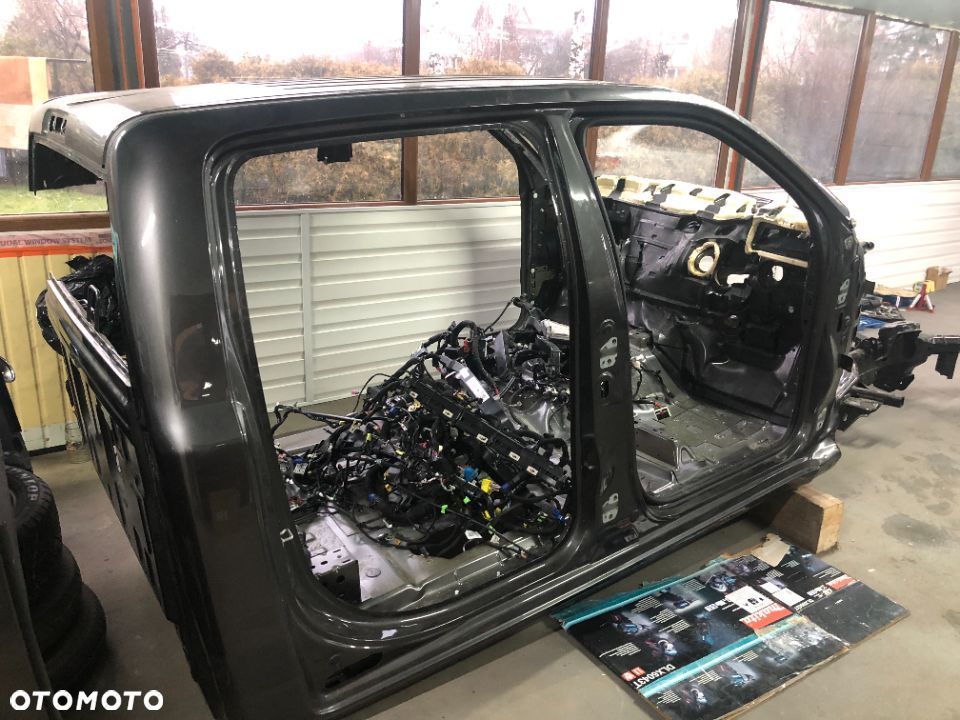 SZYBA DRZWI PRAWY LEWY PRZÓD TYŁ DODGE RAM 2019- - 10