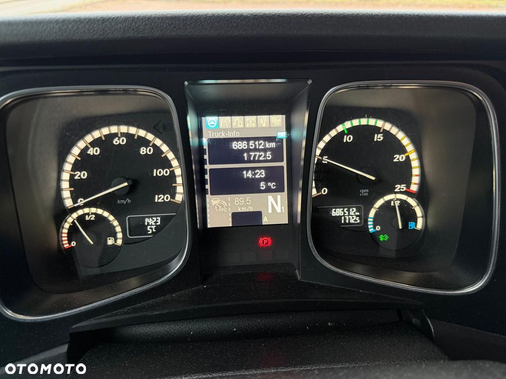 Mercedes-Benz ACTROS 1833 / FIRANKA/ WINDA / NOWY TACHOGRAF G2V2 / NOWE OPONY / 19PALET / 8TON ŁADOWNOŚCI / AUTOMAT / DUŻY SILNIK  / SYPIALKA / SERWISOWANY / 2018 / JAK NOWY  / - 24