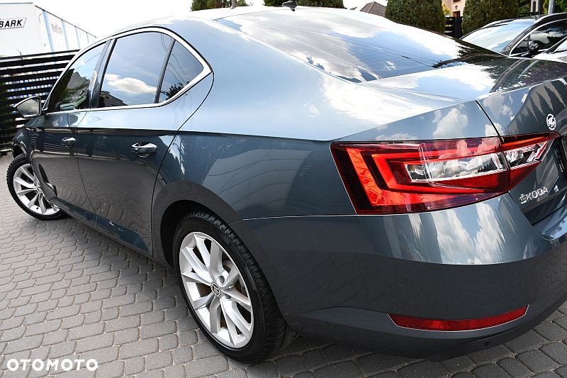 Skoda Superb 1.8 TSI DSG Style - 31