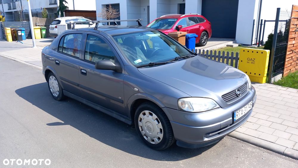 Opel Astra 1.4 Start - 8