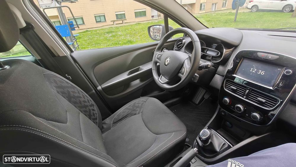 Renault Clio 0.9 TCe Limited - 19