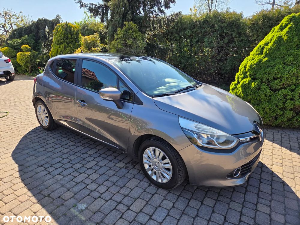 Renault Clio 1.2 16V 75 Expression - 28
