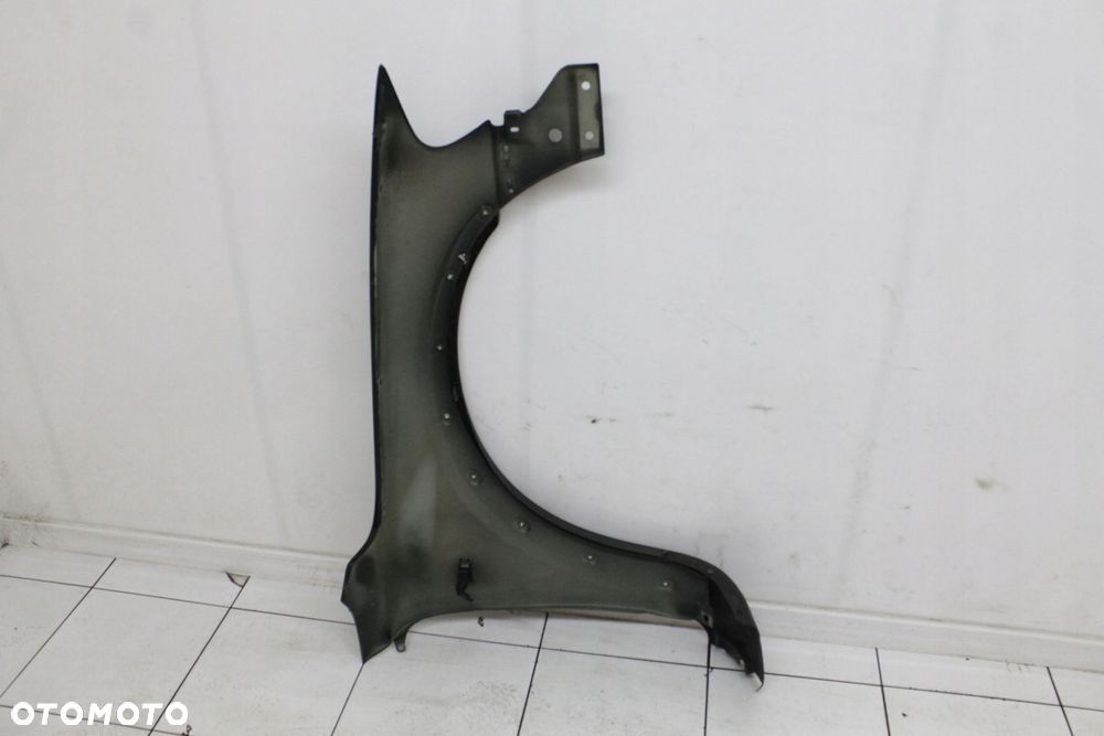 VOLVO XC70 I 2006R BŁOTNIK LEWY PRZÓD PRZEDNI 465 - KOD LAKIERU - 6