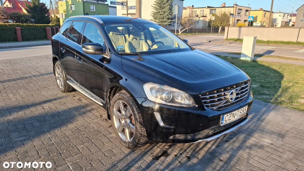 Volvo XC 60 D5 AWD Momentum - 14