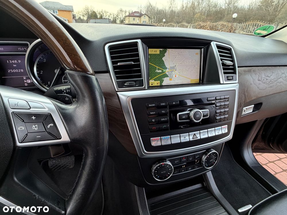 Mercedes-Benz ML 350 BlueTEC 4MATIC 7G-TRONIC Edition 1 - 30