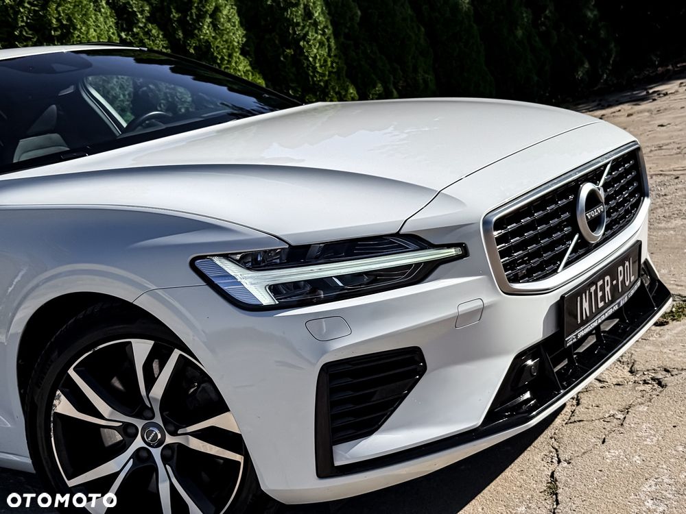 Volvo V60 T8 AWD Recharge Geartronic RDesign - 10
