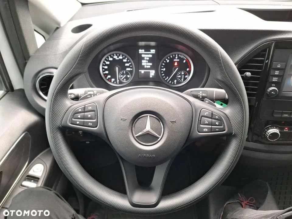 Mercedes-Benz Vito - 12