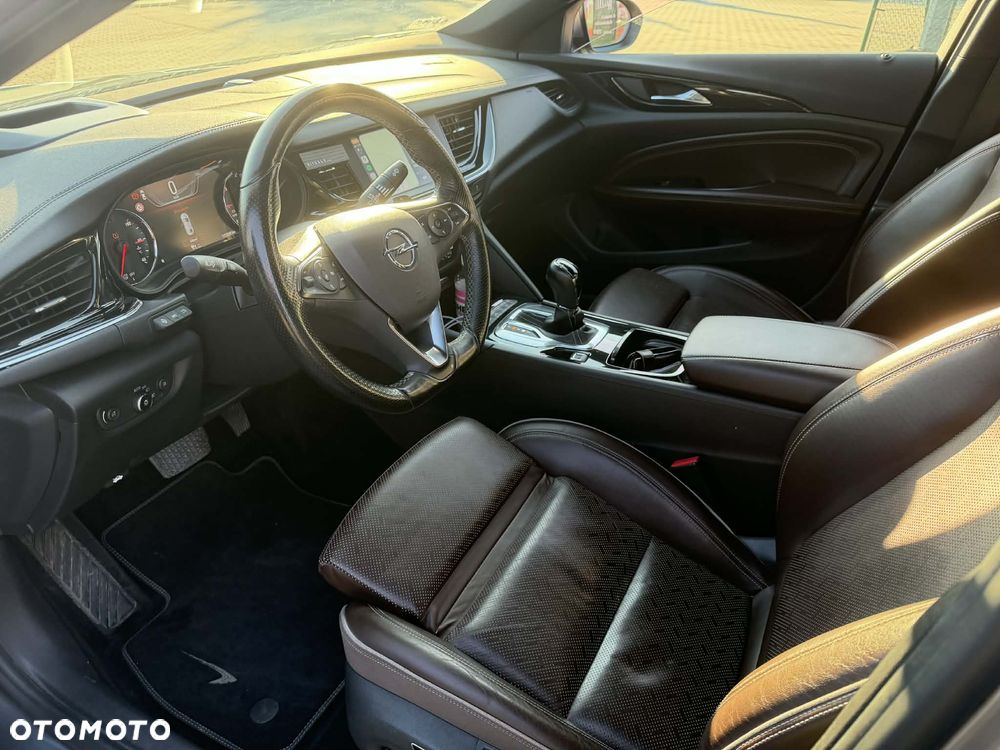 Opel Insignia 2.0 T 4x4 Exclusive S&S - 10