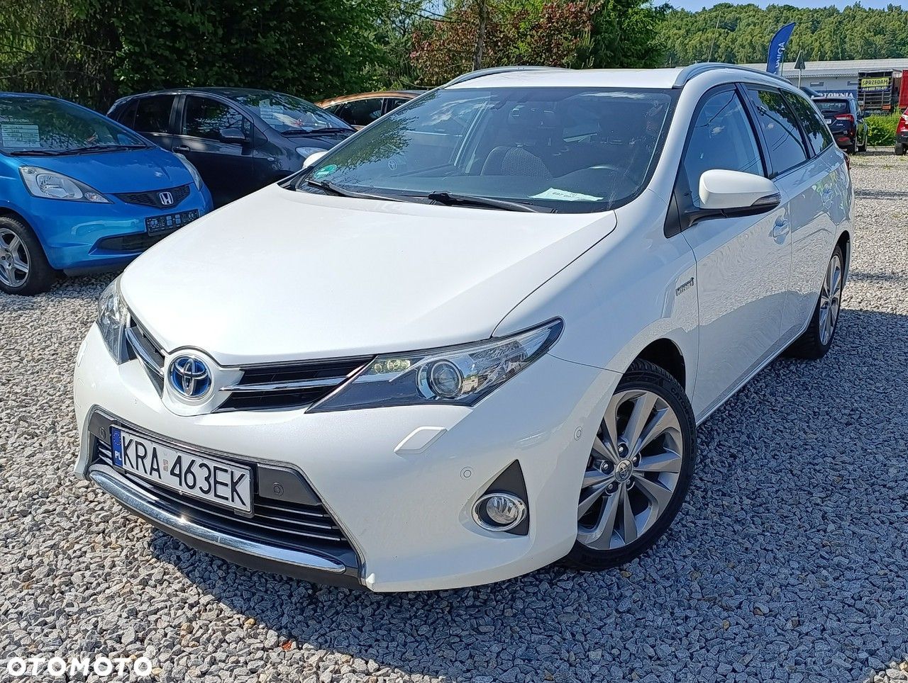 Toyota Auris 1.8 VVT-i Hybrid Automatik Executive - 1