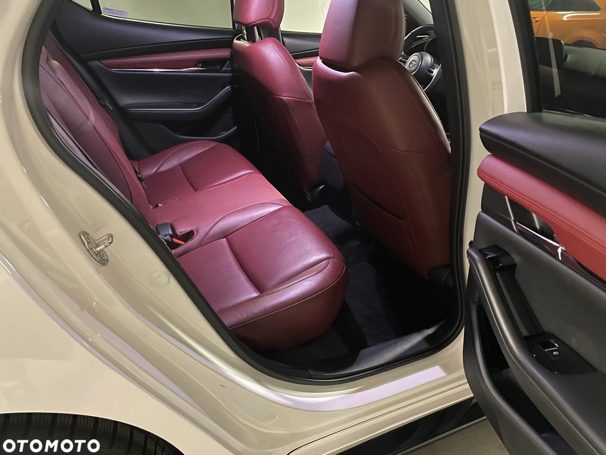 Mazda 3 - 9