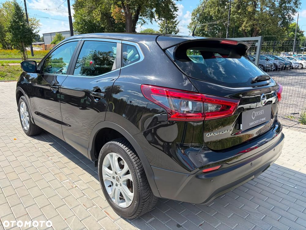 Nissan Qashqai 1.2 DIG-T Visia - 6