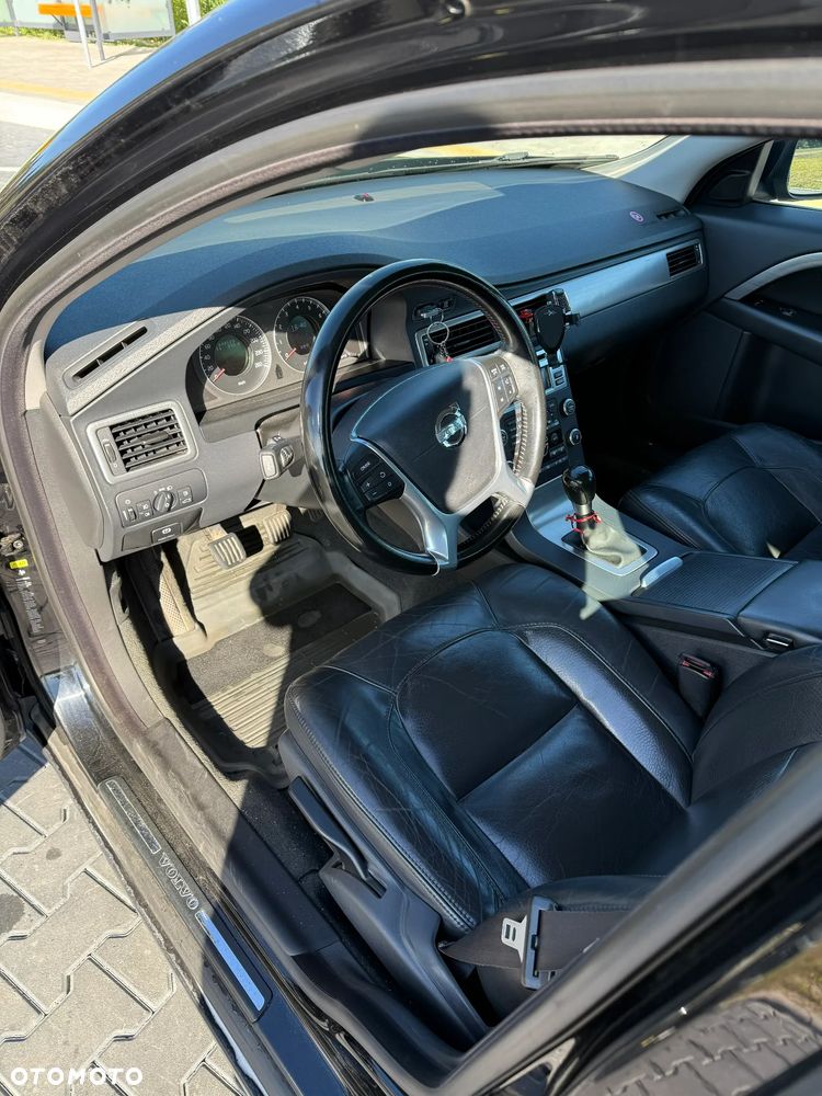 Volvo V70 2.5T Summum - 6