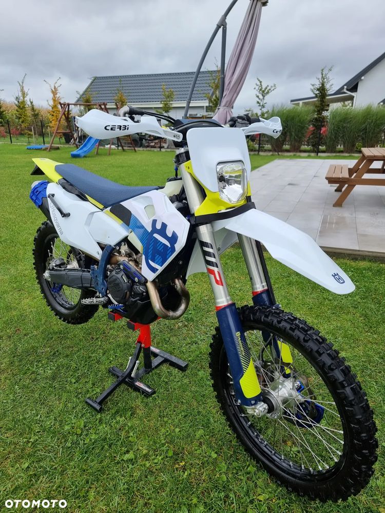 Husqvarna FE - 7