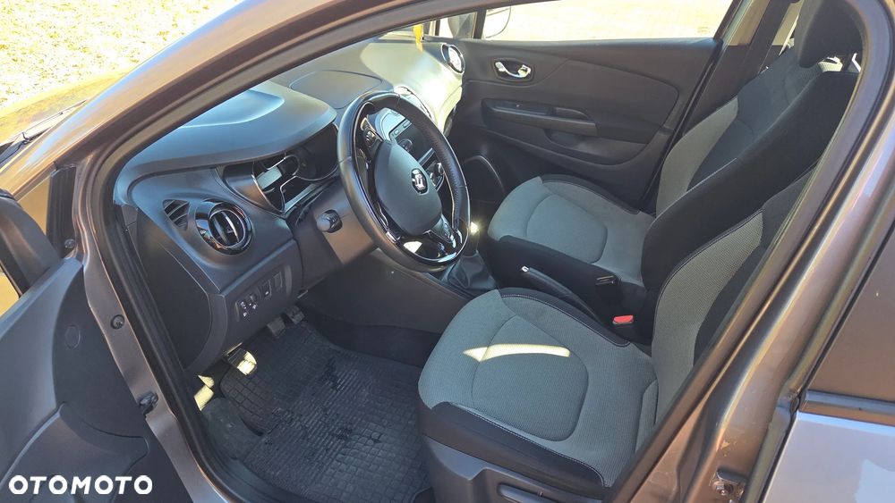 Renault Captur - 11