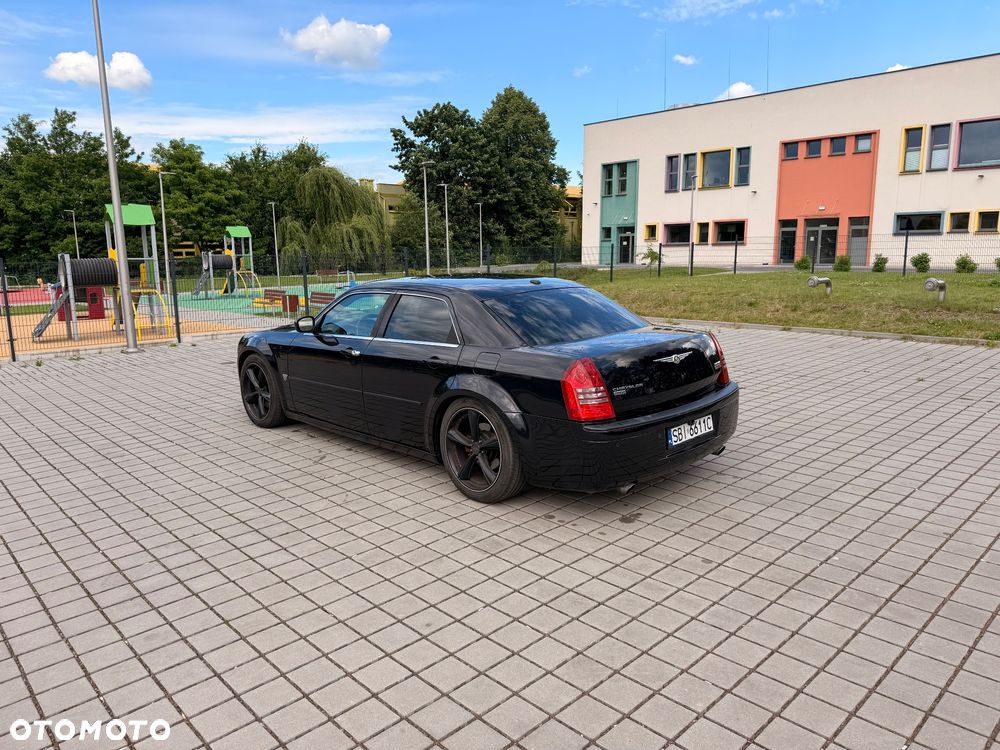 Chrysler 300C 5.7 V8 Hemi - 2